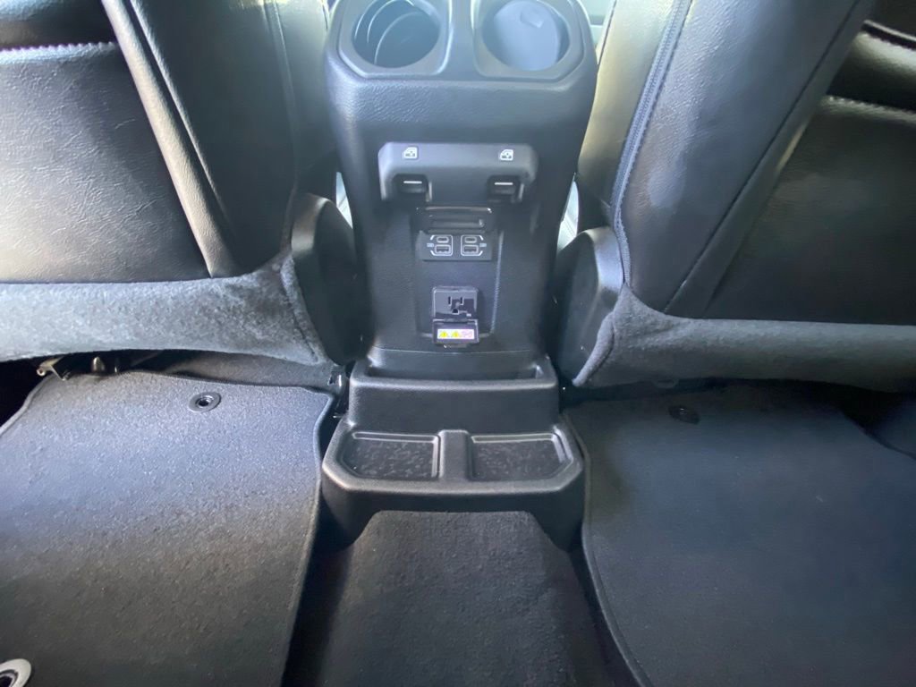 Used 2021 Jeep Wrangler Unlimited Sahara w/ Uconnect 4C Nav & Sound Group image 24