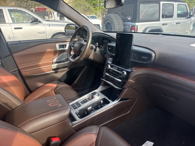 Certified 2024 Ford Explorer King Ranch w/ Technology Package image 7