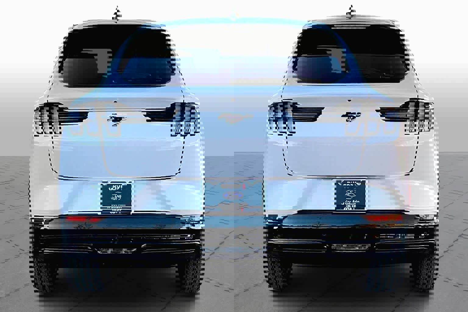 Certified 2023 Ford Mustang Mach-E Premium image 4