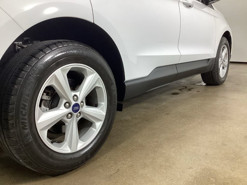 Certified 2021 Ford Edge SE FWD image 9