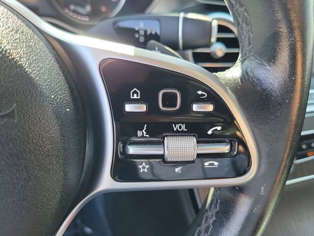 Used 2019 Mercedes-Benz C 300 Sedan image 6