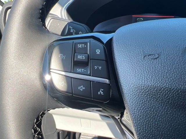 Certified 2023 Ford Escape Platinum AWD/4WD image 9