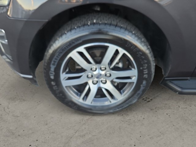 Certified 2024 Ford Expedition Limited RWD image 9