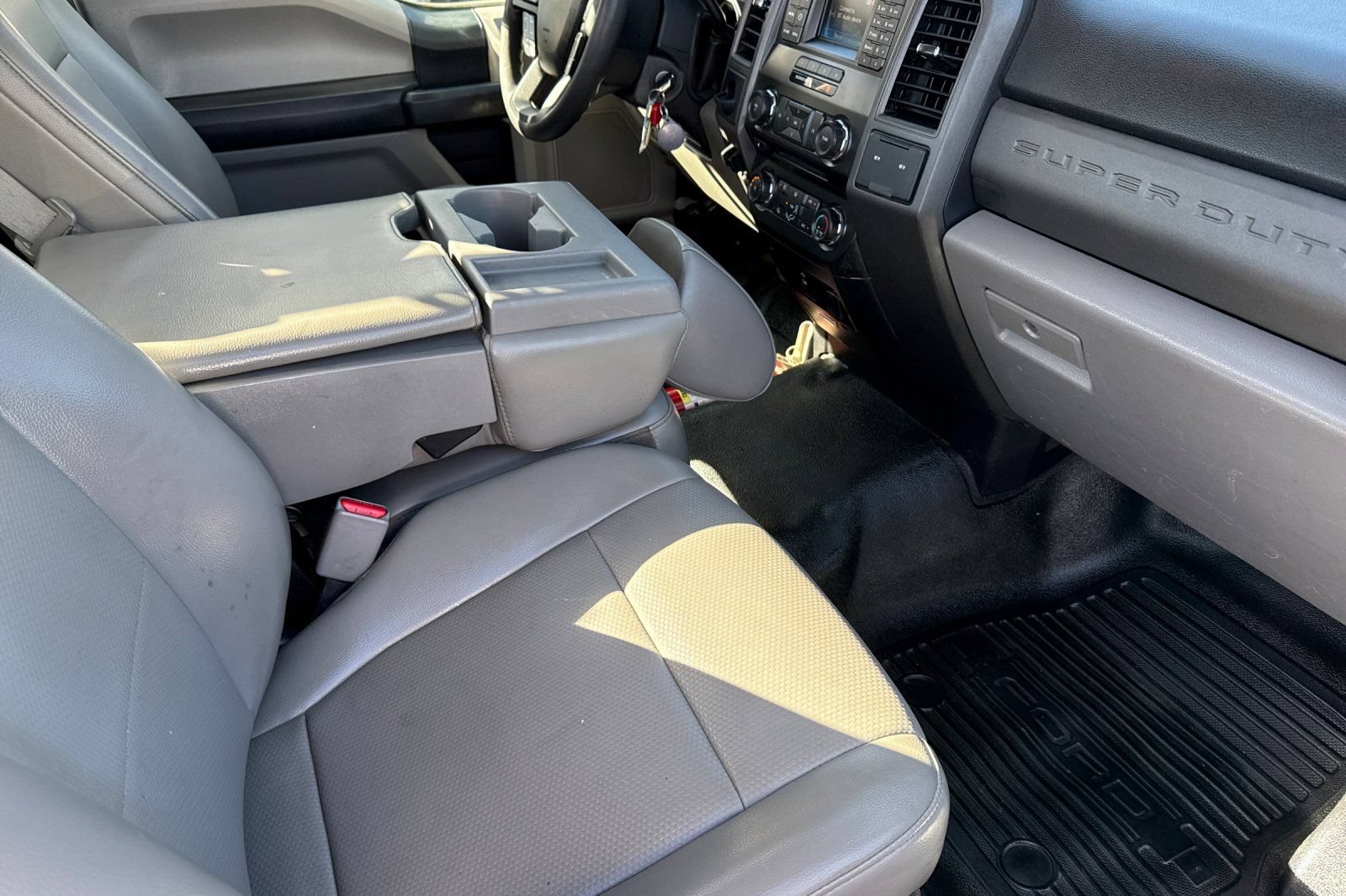 Certified 2017 Ford F250 XL w/ Power Equipment Group RWD image 15