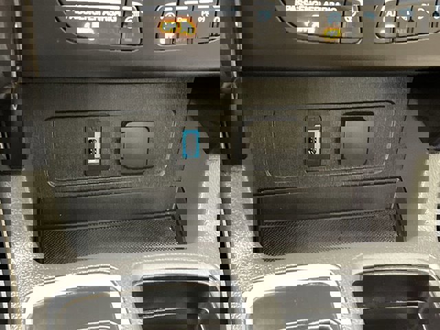 Certified 2018 Ford Escape Titanium w/ Ford Safe & Smart Package image 30