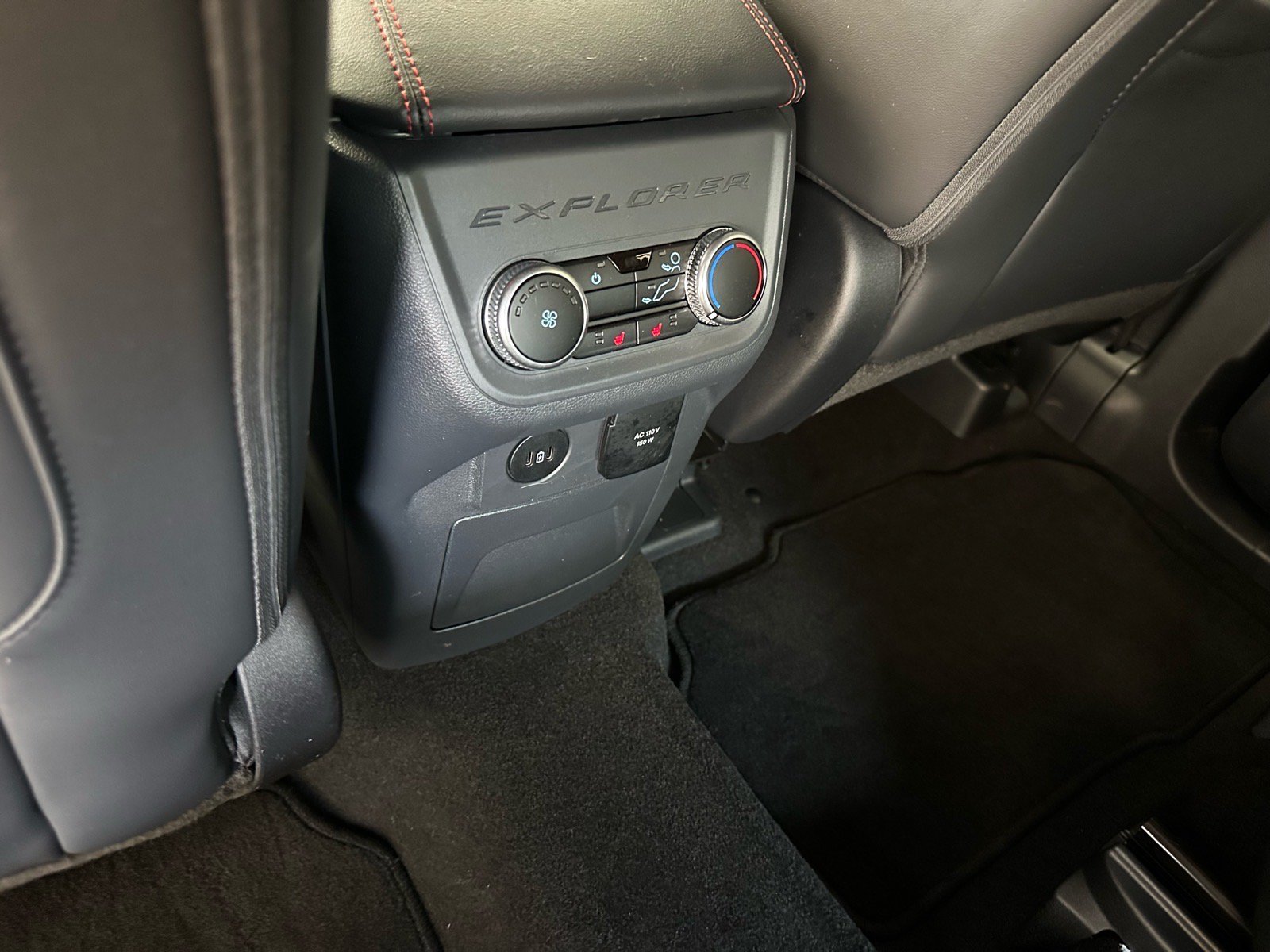Certified 2025 Ford Explorer ST RWD image 26