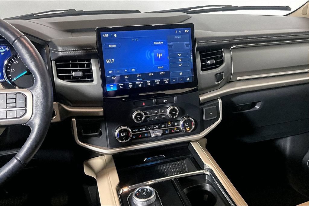 Certified 2023 Ford Expedition Max XLT RWD image 5