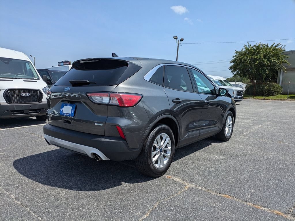 Certified 2020 Ford Escape SE FWD image 4
