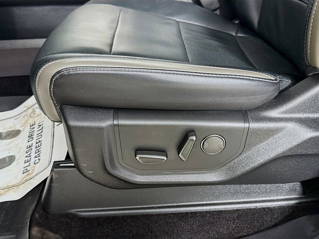 Certified 2017 Ford F150 Raptor w/ Equipment Group 802A Luxury image 20