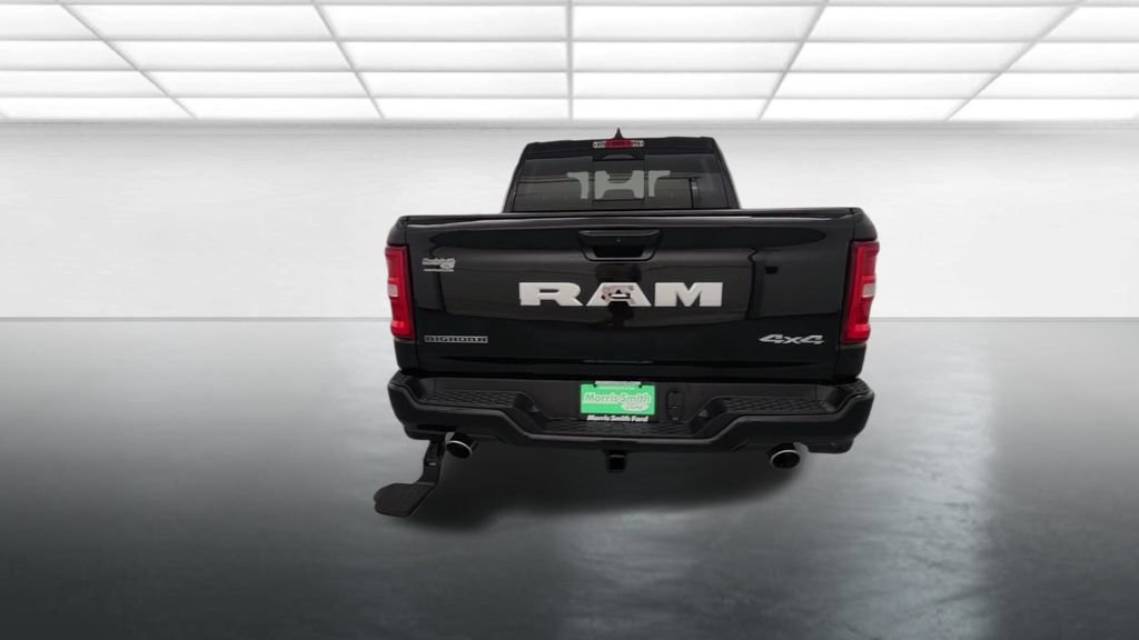 Used 2025 RAM 1500 Big Horn AWD/4WD image 7