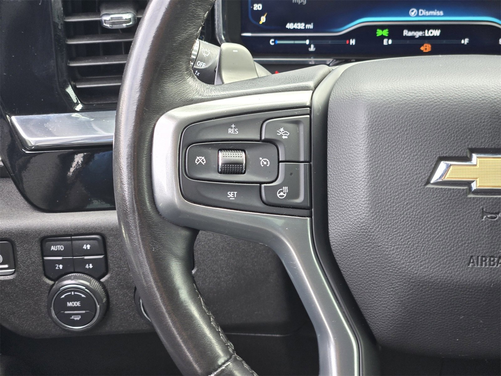 Used 2023 Chevrolet Silverado 1500 LTZ image 27