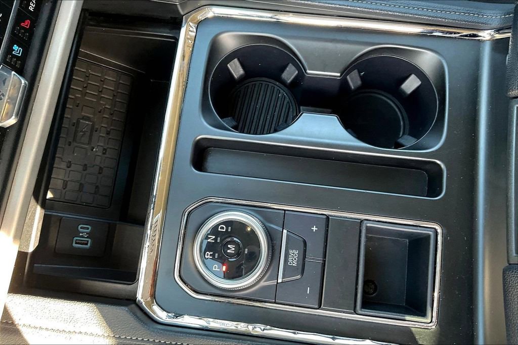 Certified 2024 Ford Expedition Max XLT image 18