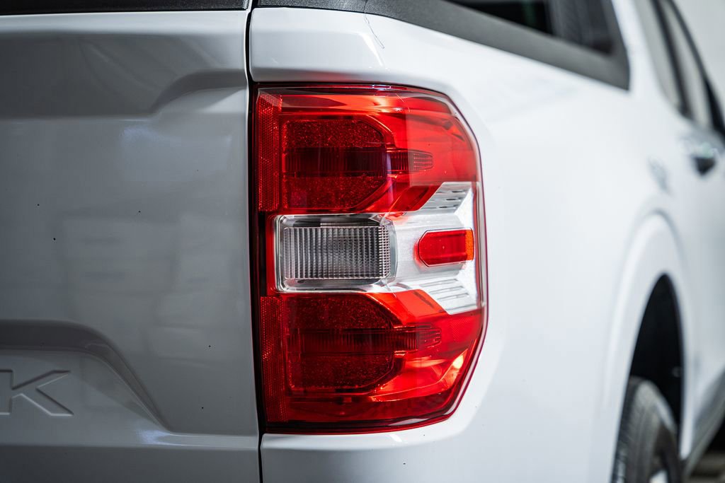 Certified 2022 Ford Maverick XLT image 8