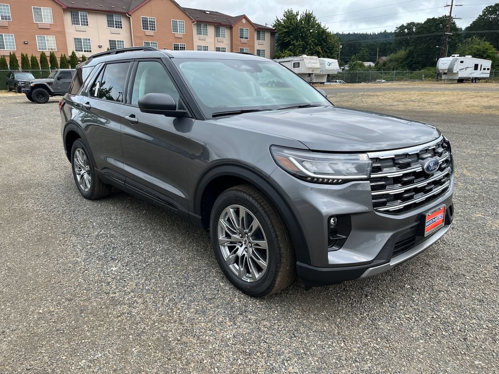 Certified 2026 Ford Explorer Active w/ Active Comfort Package AWD/4WD image 41