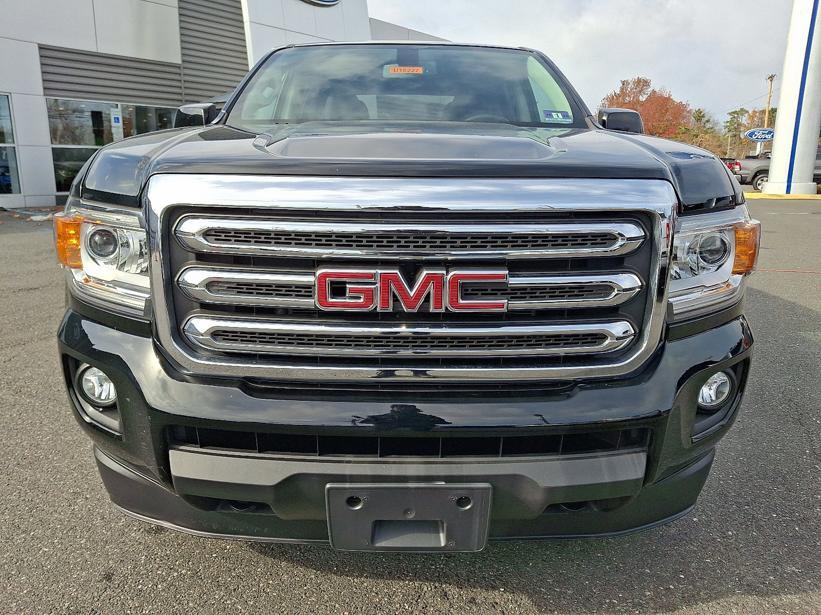 Used 2017 GMC Canyon SLE w/ Trailering Package image 12