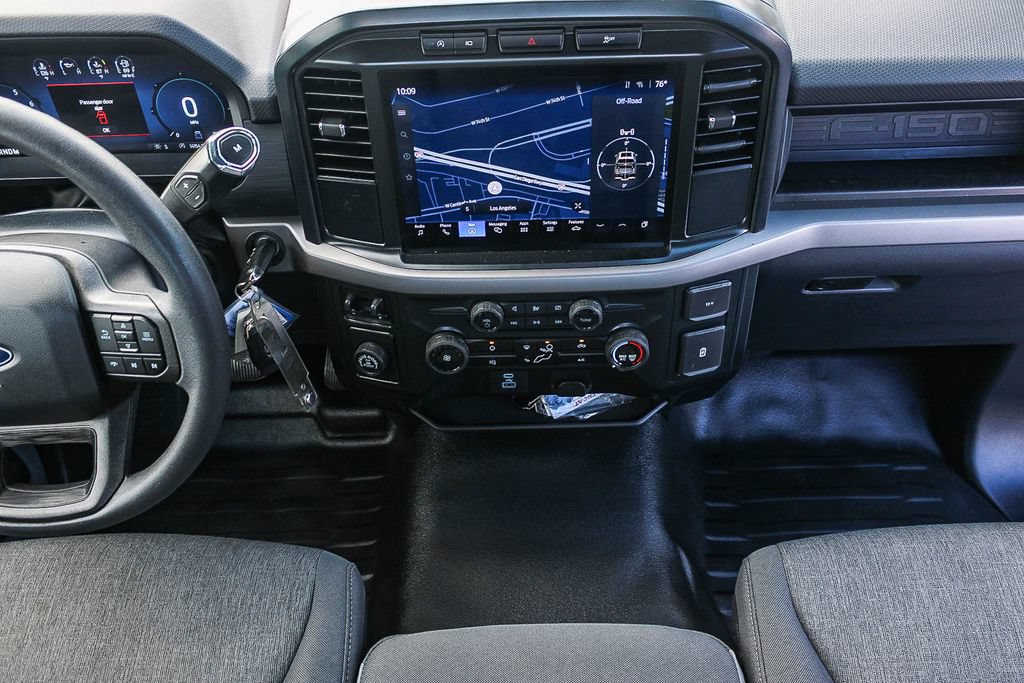 Certified 2024 Ford F150 XL RWD image 17