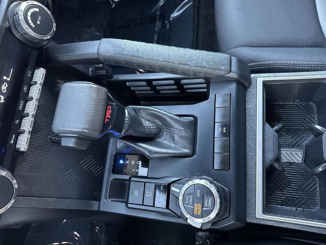 Used 2024 Toyota Tacoma TRD Off-Road image 19