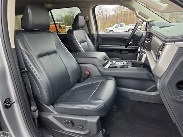 Certified 2024 Ford Expedition Max XLT image 18
