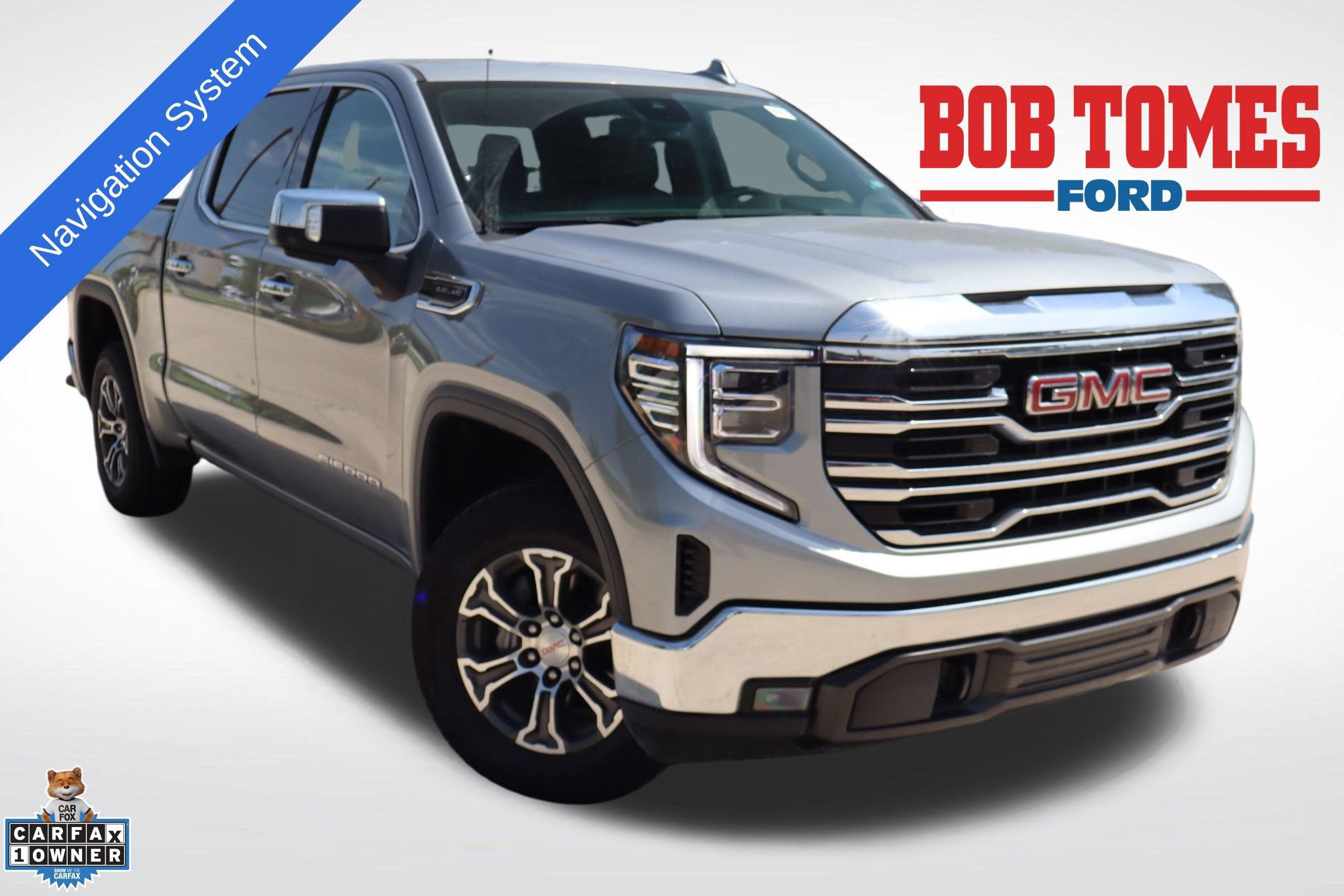 Used 2025 GMC Sierra 1500 SLT AWD/4WD image 1