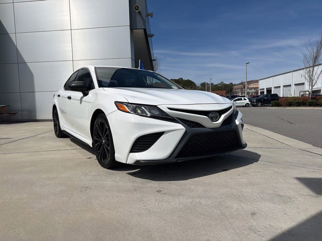 Used 2018 Toyota Camry SE