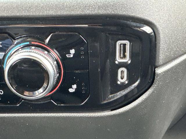 Used 2023 GMC Sierra 1500 Elevation image 22