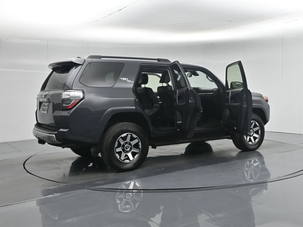 Used 2024 Toyota 4Runner TRD Off-Road Premium image 11