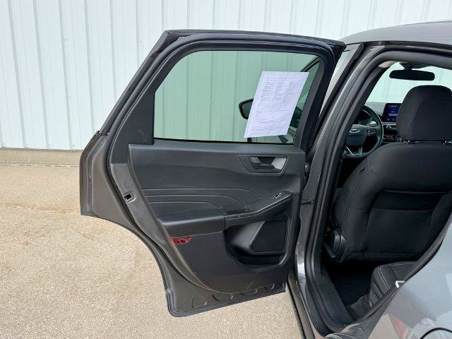 Certified 2025 Ford Escape Active AWD/4WD image 15