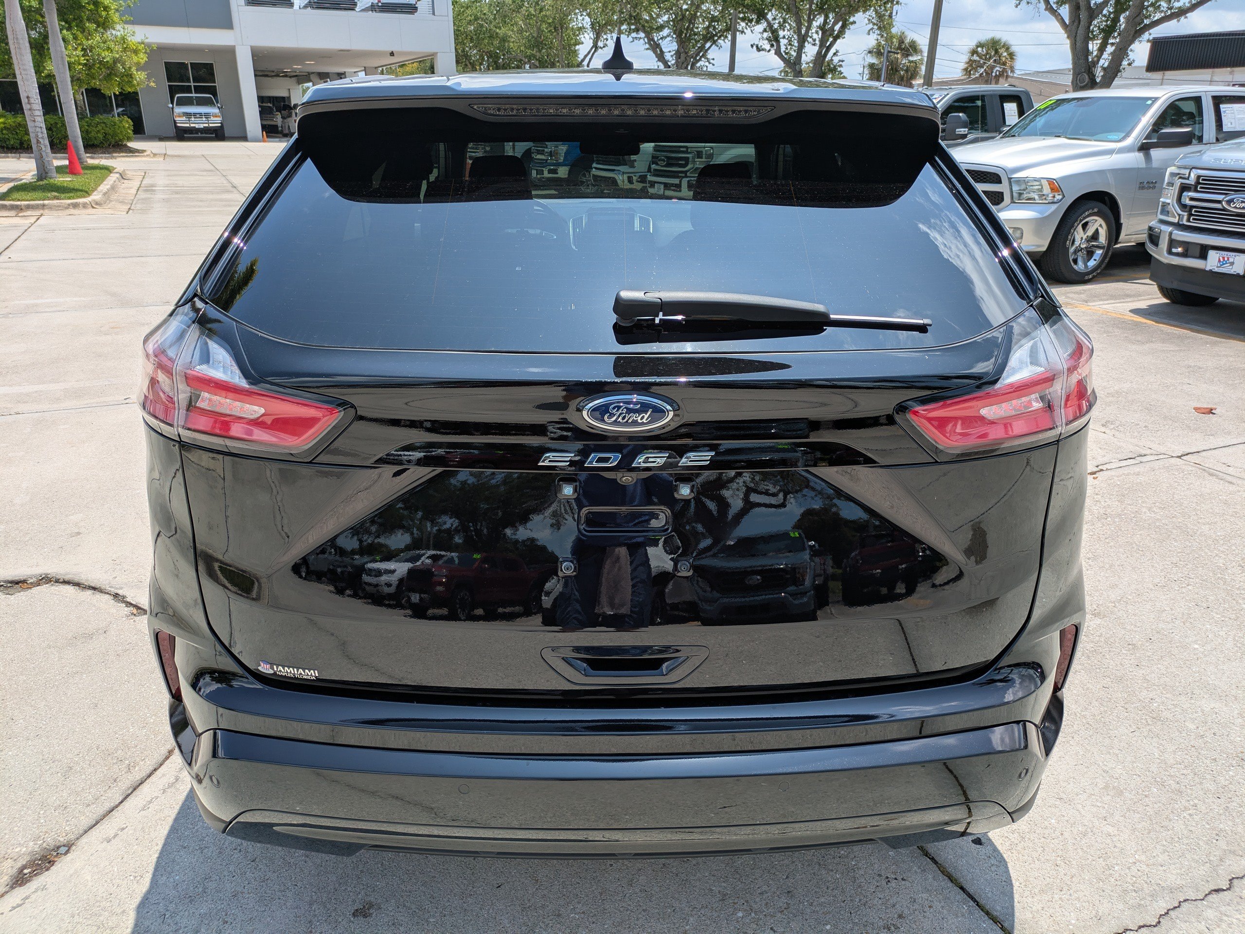 Certified 2024 Ford Edge ST-Line AWD/4WD image 5