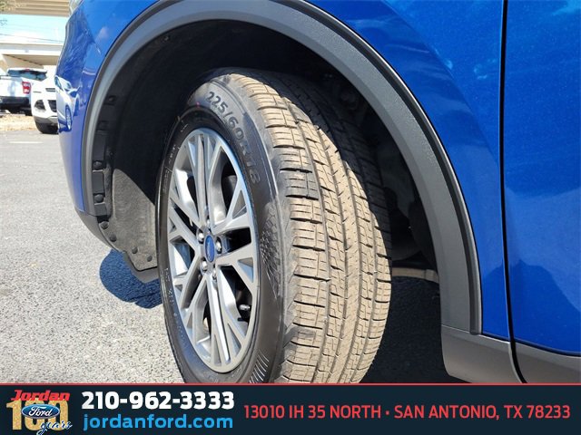 Certified 2022 Ford Escape SEL w/ Technology Package image 32