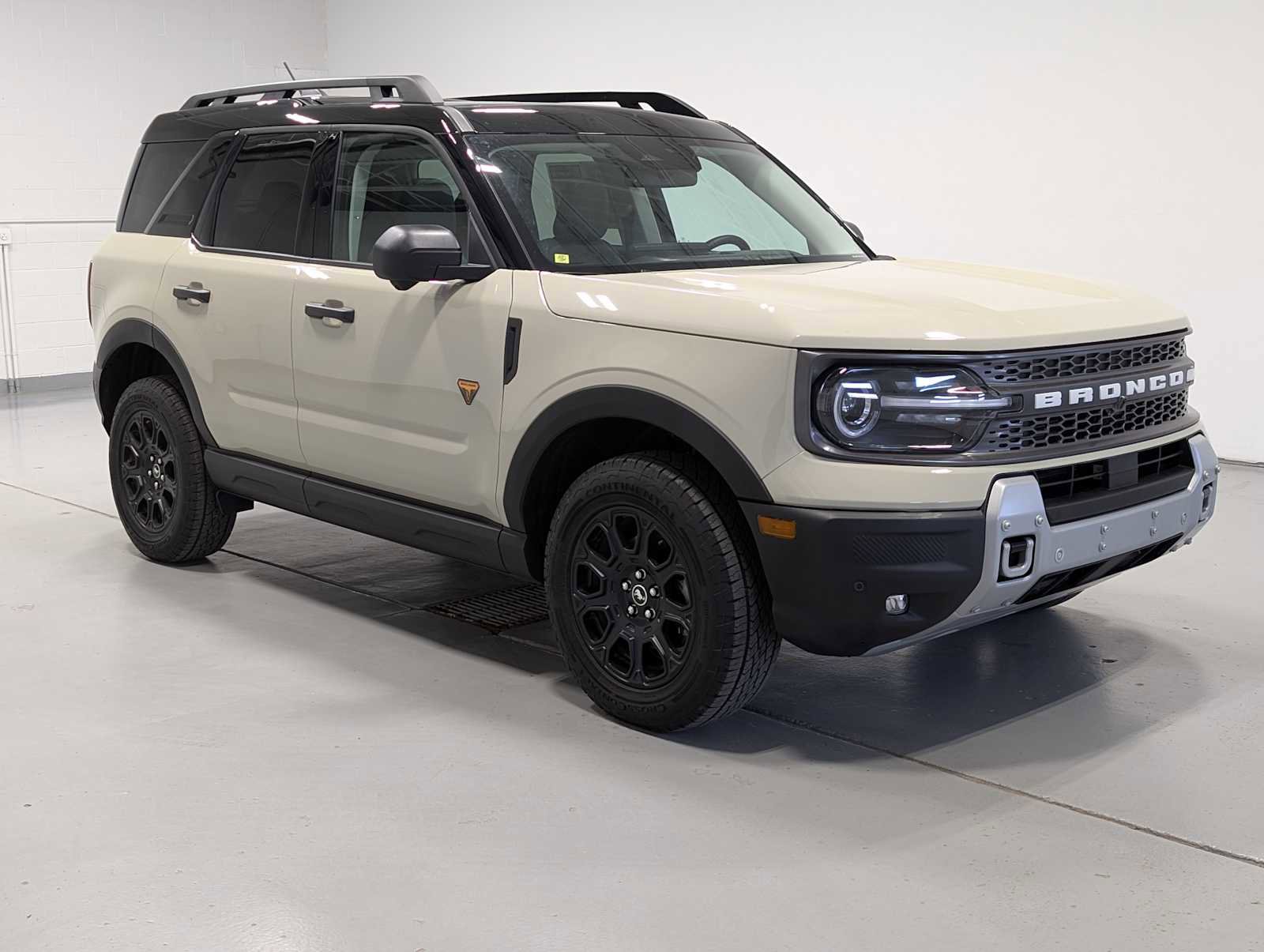 Certified 2025 Ford Bronco Sport Badlands w/ Badlands Tech Package AWD/4WD image 6