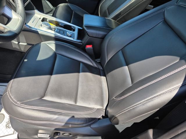 Certified 2023 Ford Explorer XLT w/ Equipment Group 202A AWD/4WD image 18