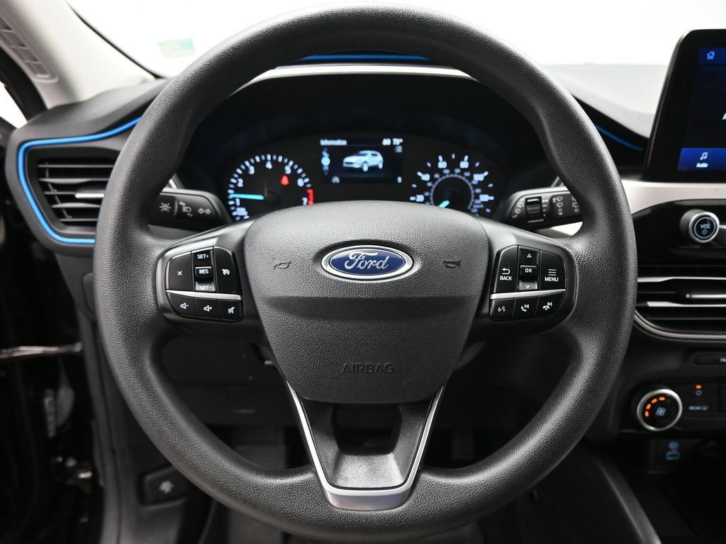 Certified 2022 Ford Escape SE image 11
