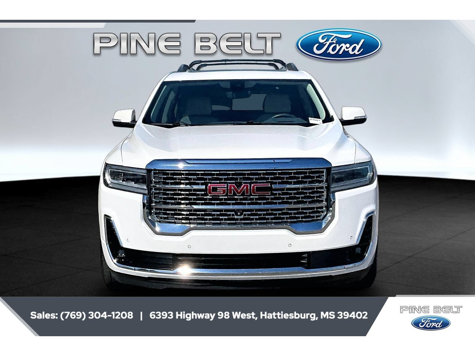 Used 2021 GMC Acadia Denali w/ Denali Technology Package FWD image 3