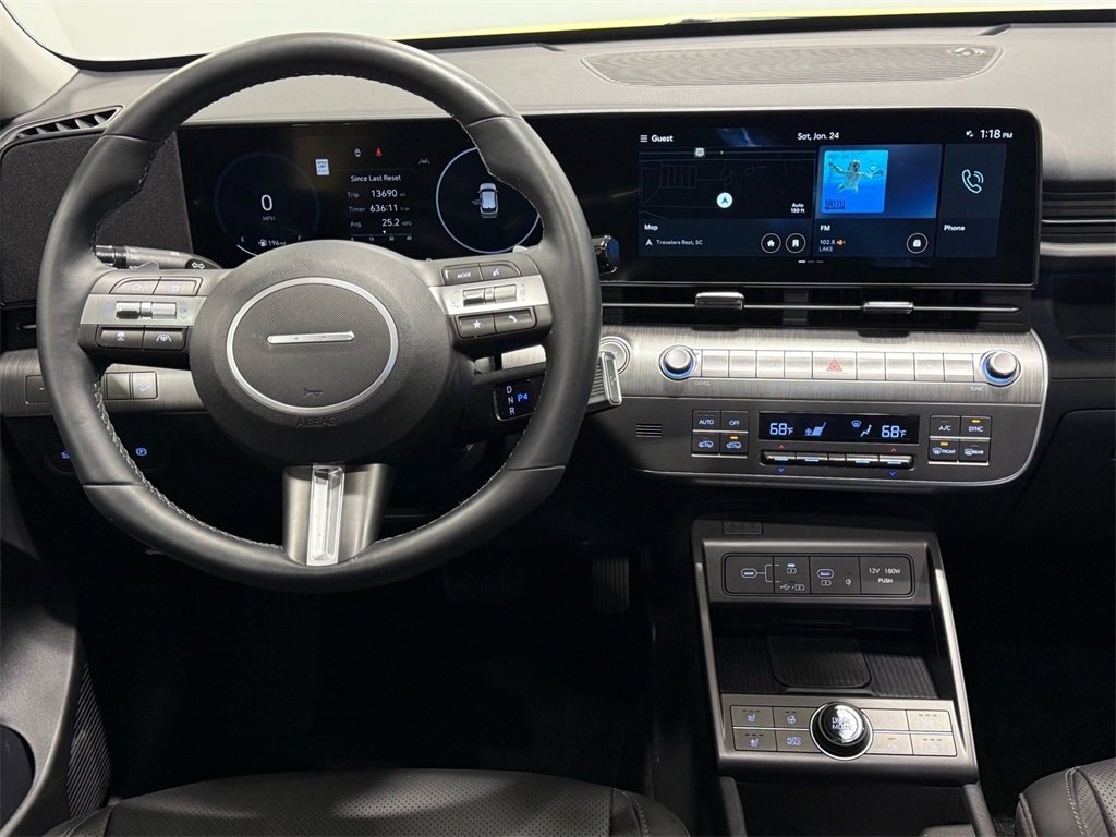 Used 2024 Hyundai Kona Limited image 12