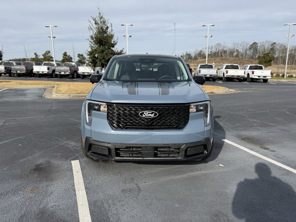 Certified 2025 Ford Maverick Lariat w/ Black Appearance Package image 8