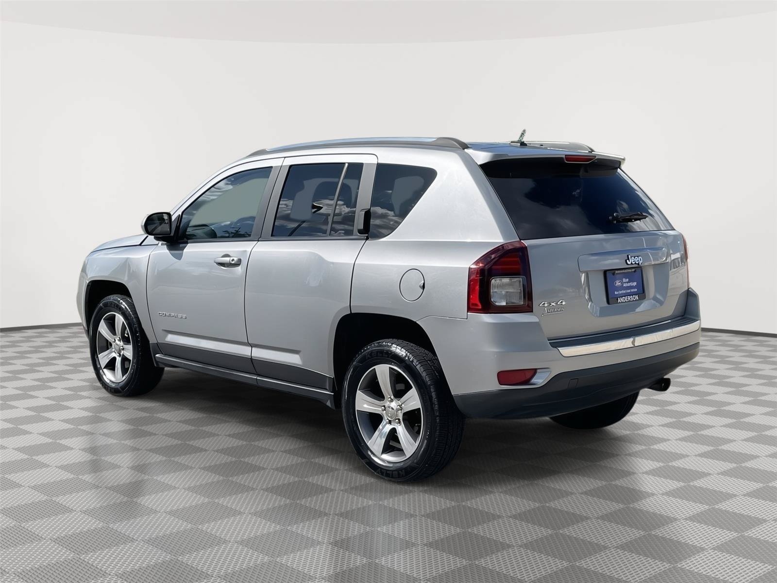 Used 2017 Jeep Compass High Altitude AWD/4WD image 9