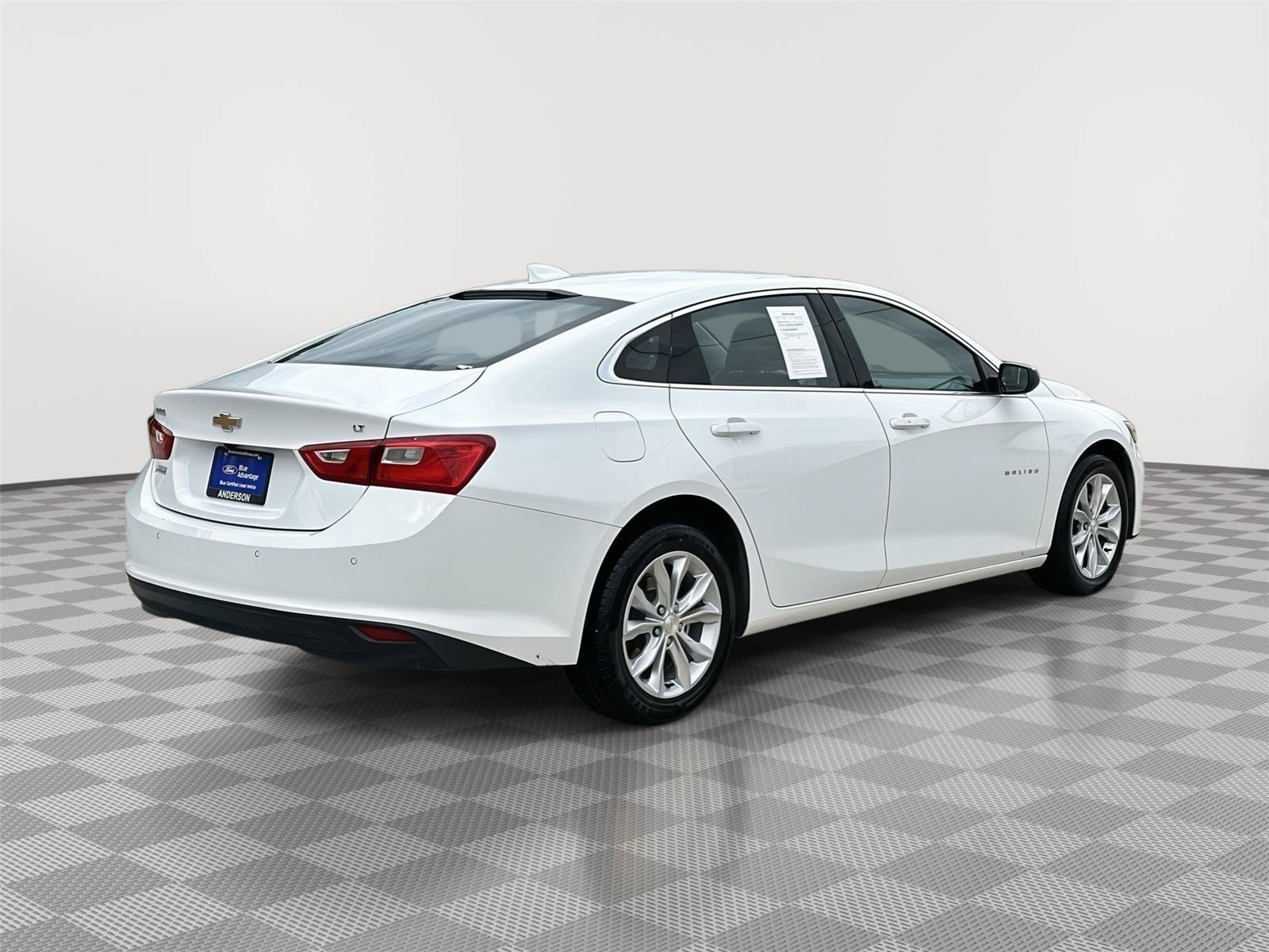 Used 2025 Chevrolet Malibu LT FWD image 7