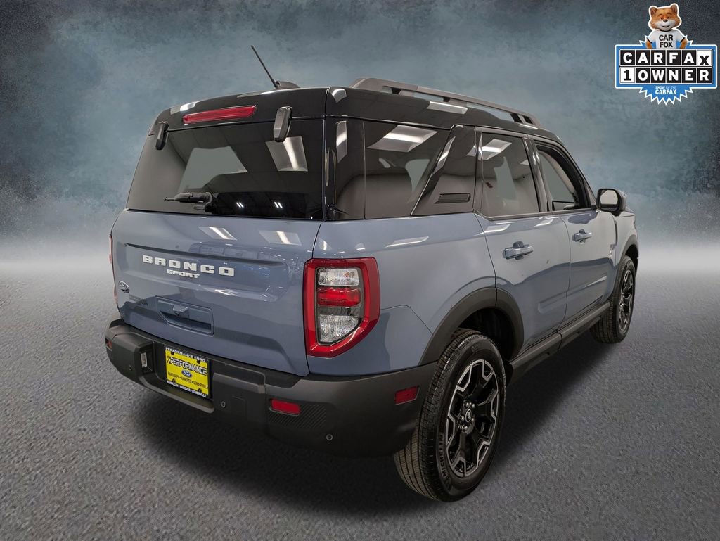 Certified 2025 Ford Bronco Sport Outer Banks w/ Outer Banks Tech Package+ AWD/4WD image 4