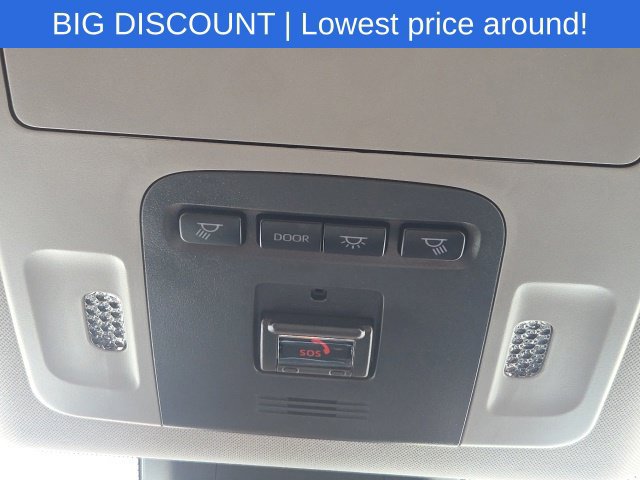Used 2024 Toyota Camry XSE FWD image 25