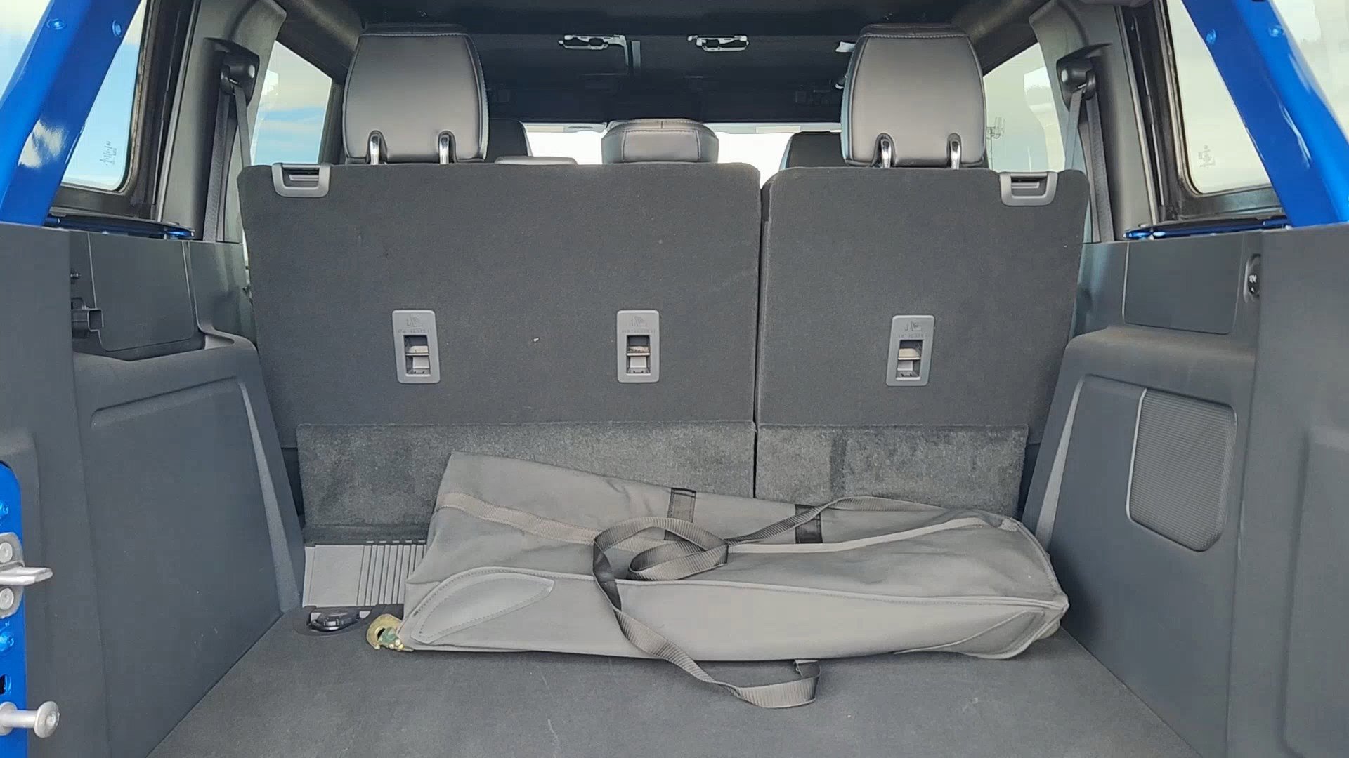 Certified 2024 Ford Bronco Wildtrak image 19