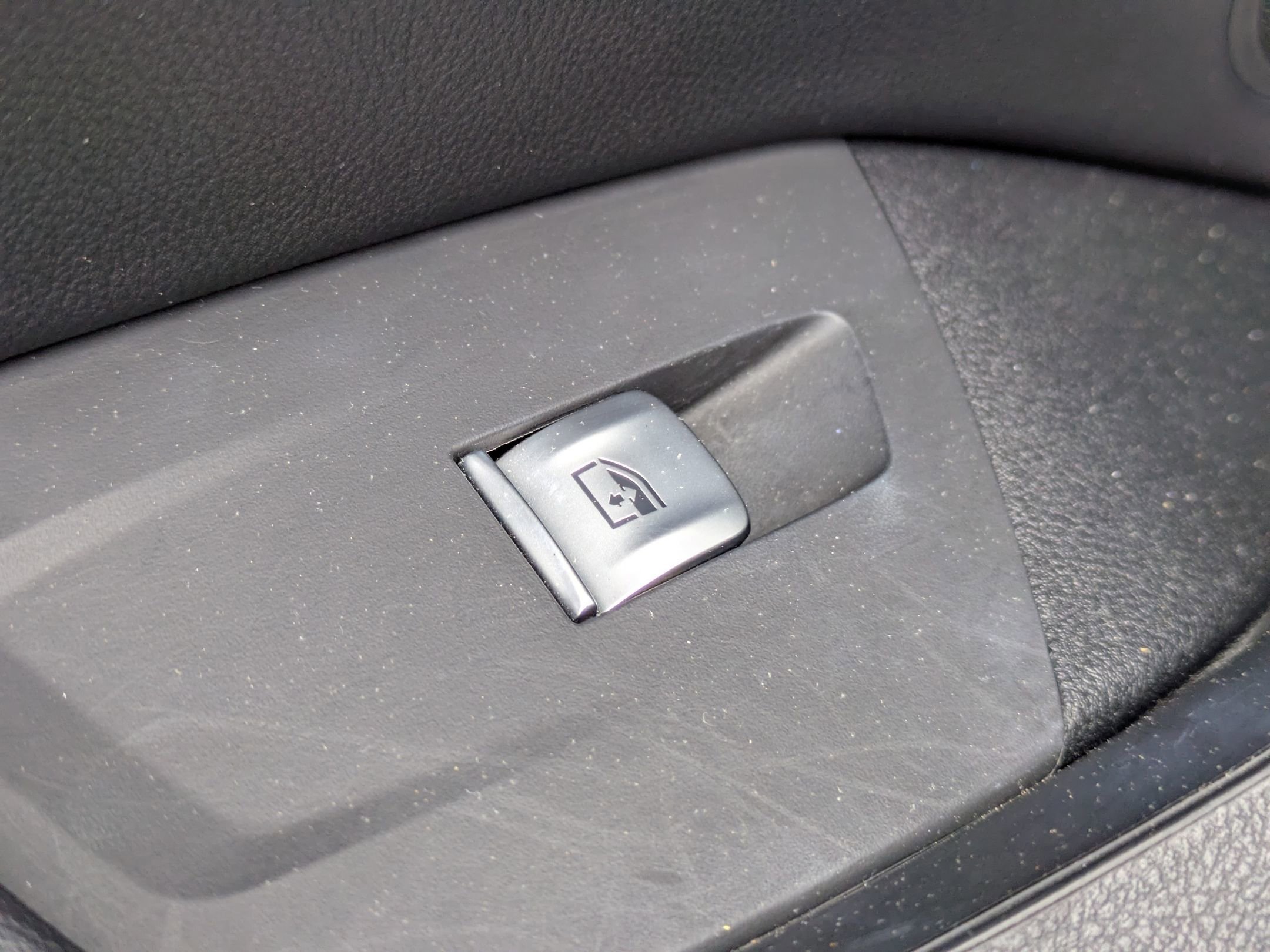 Used 2022 BMW X3 xDrive30i w/ Premium Package 2 image 27