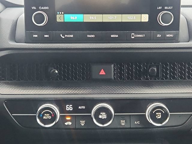 Used 2025 Honda CR-V LX image 17