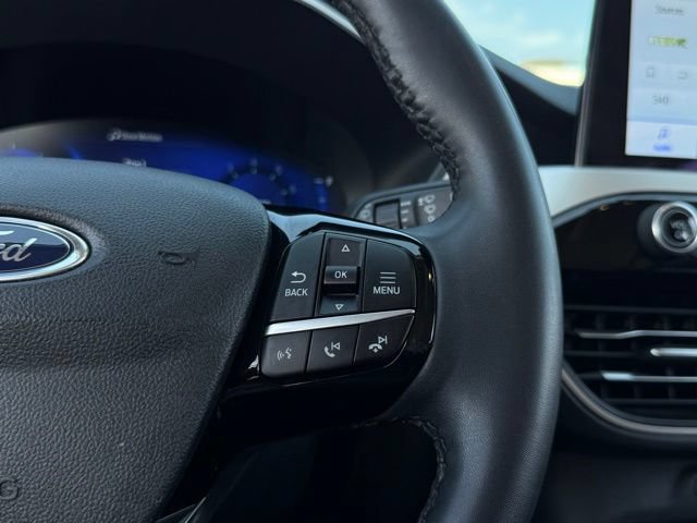 Certified 2022 Ford Escape SEL w/ Technology Package AWD/4WD image 8