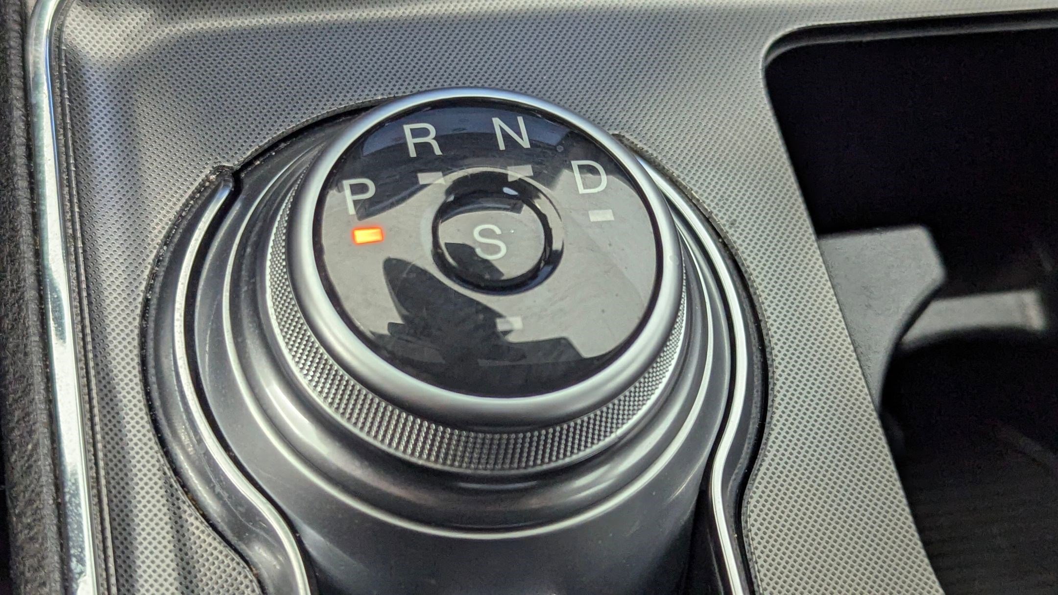 Certified 2022 Ford Edge ST-Line w/ Cargo Accessory Package image 17