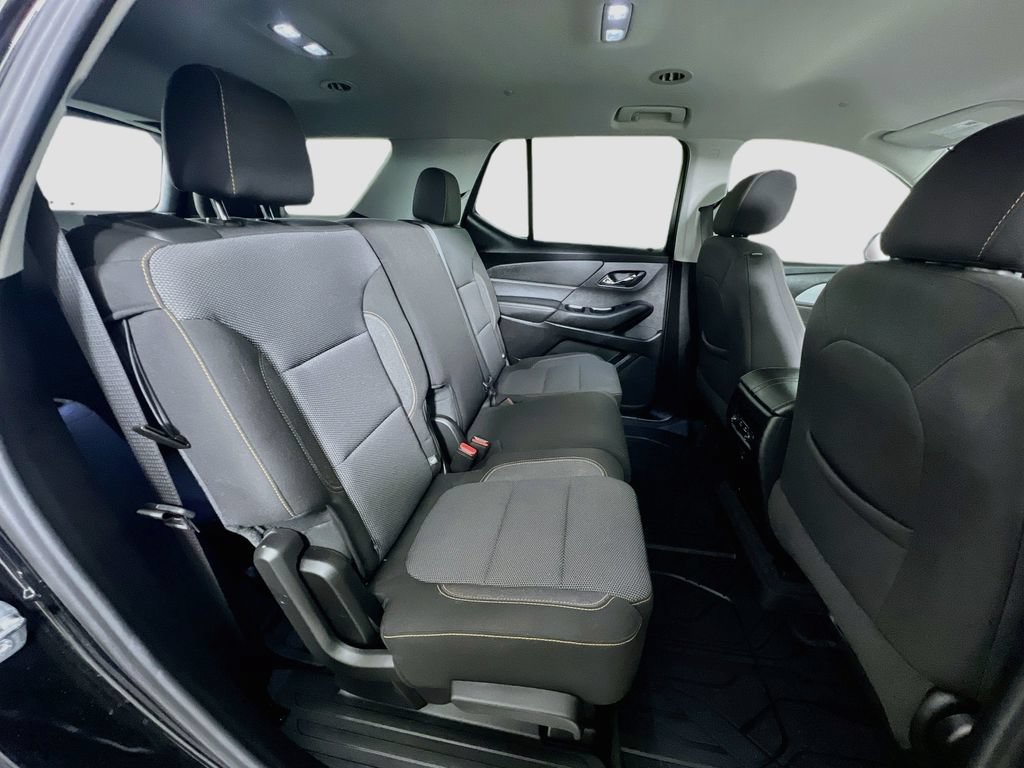Used 2021 Chevrolet Traverse LT w/ LPO, Floor Liner Package AWD/4WD image 32