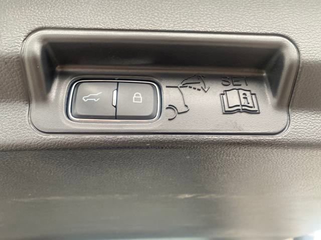 Certified 2022 Ford Explorer XLT w/ Equipment Group 202A image 31