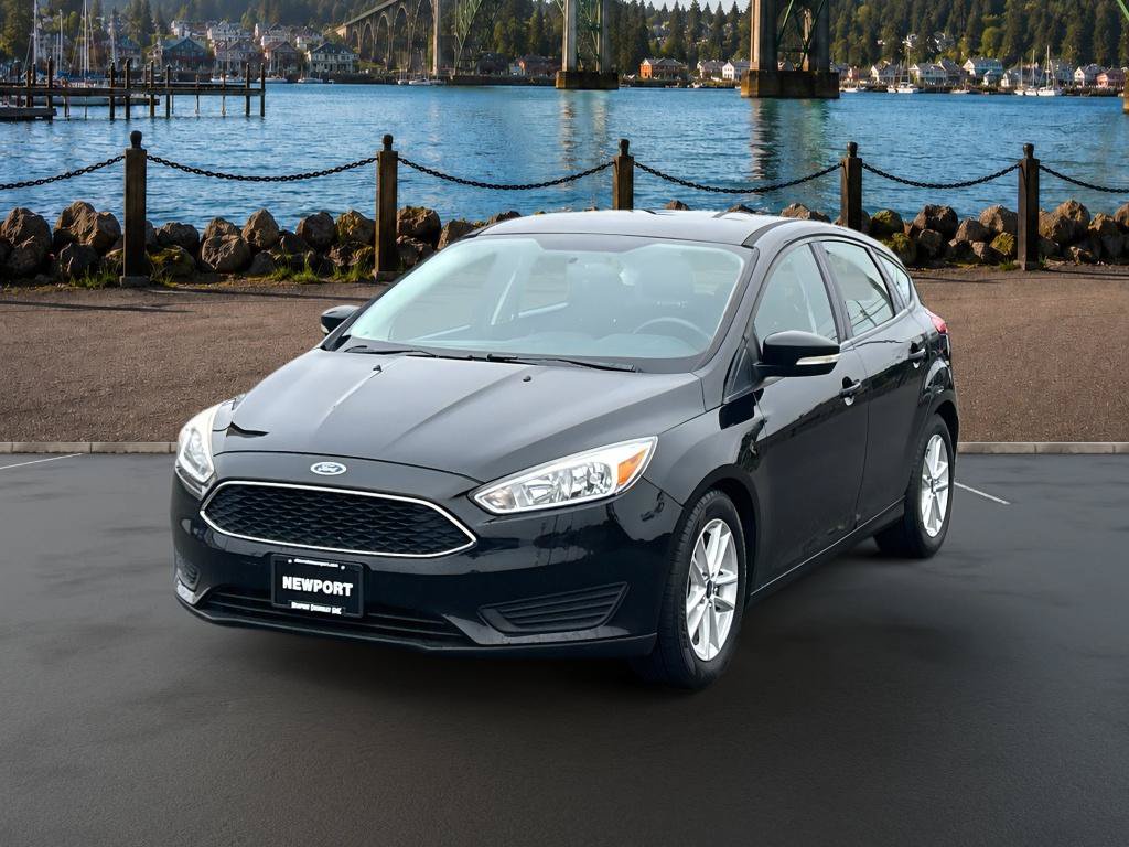Certified 2017 Ford Focus SE FWD image 4