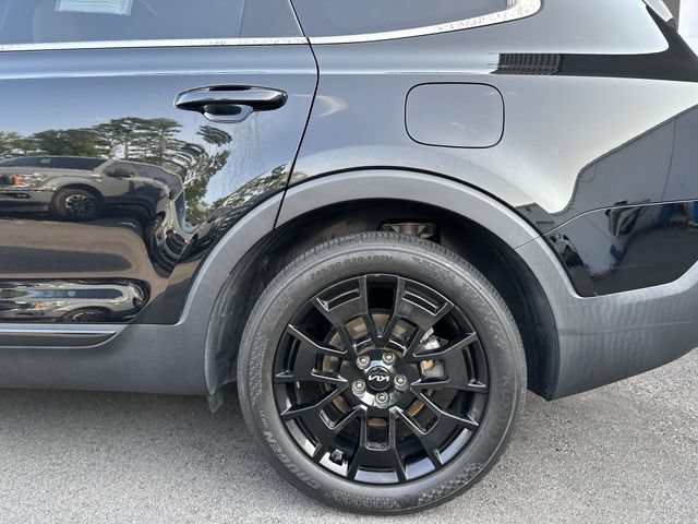 Used 2022 Kia Telluride SX w/ Nightfall Edition Package AWD/4WD image 10