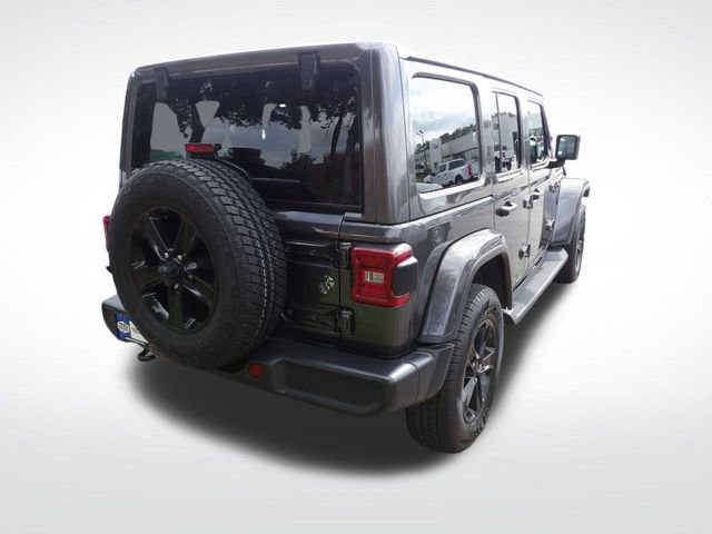 Used 2022 Jeep Wrangler Unlimited Sahara AWD/4WD image 16