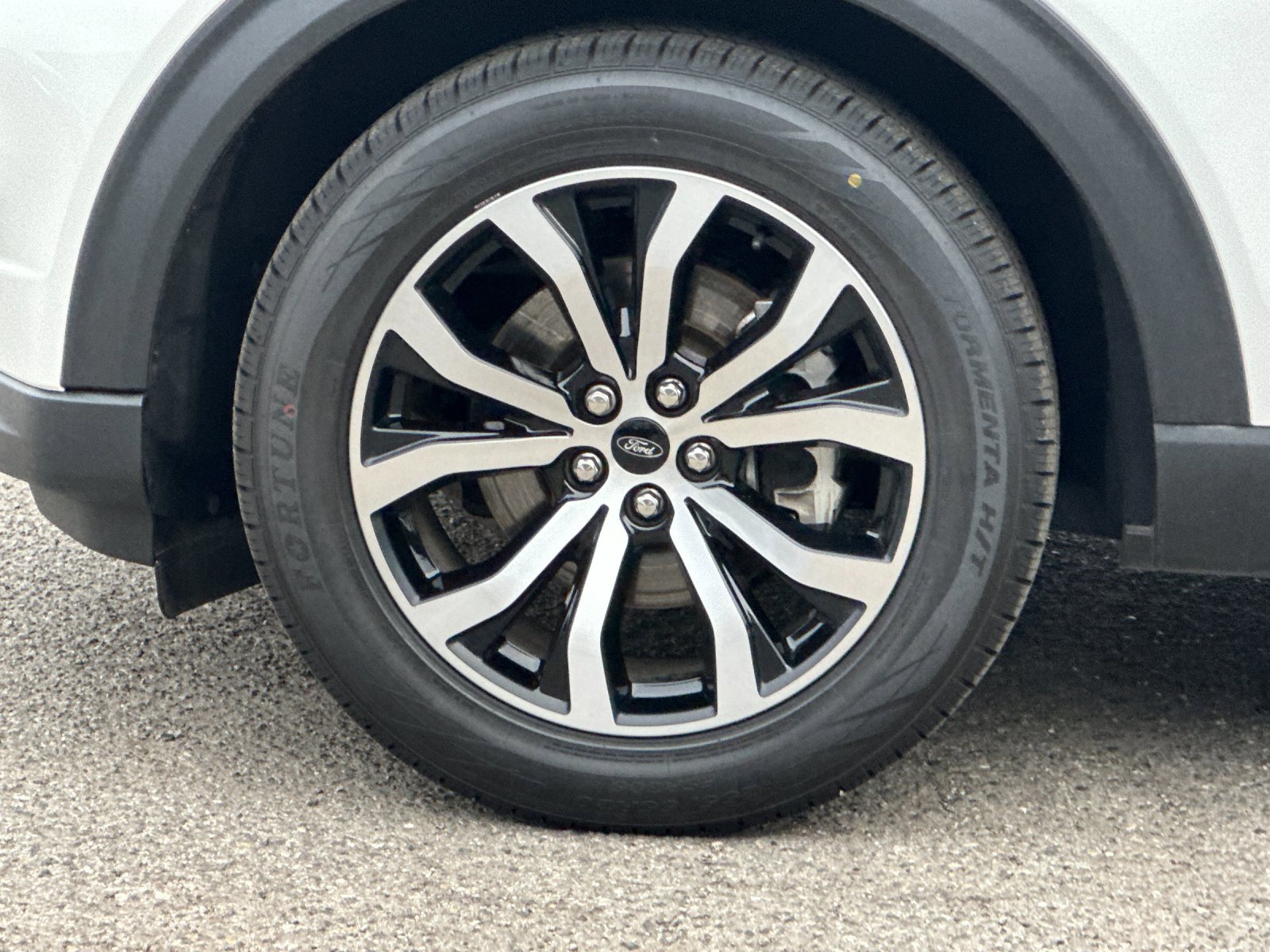 Certified 2022 Ford Explorer ST-Line image 28